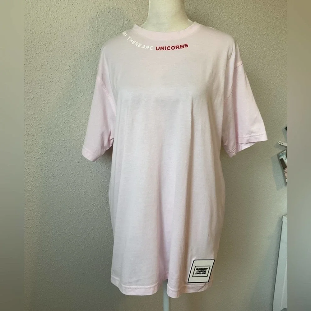 Burberry Unicorns Logo Oversized Pink T-Shirt Size Small - Picture 4 of 16